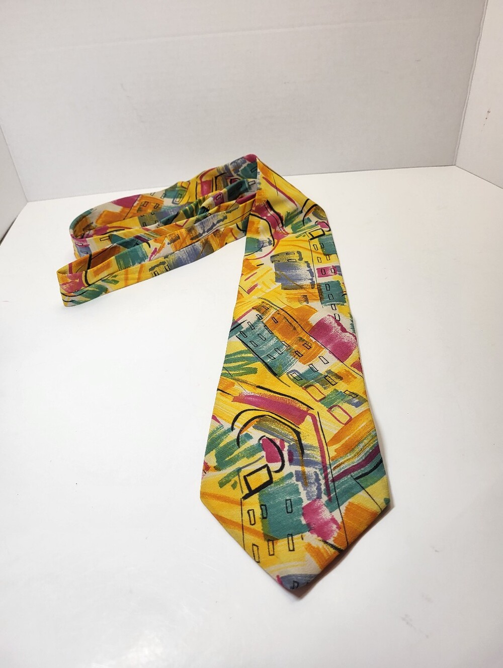 Vibrant Abstract Yellow Silk Tie